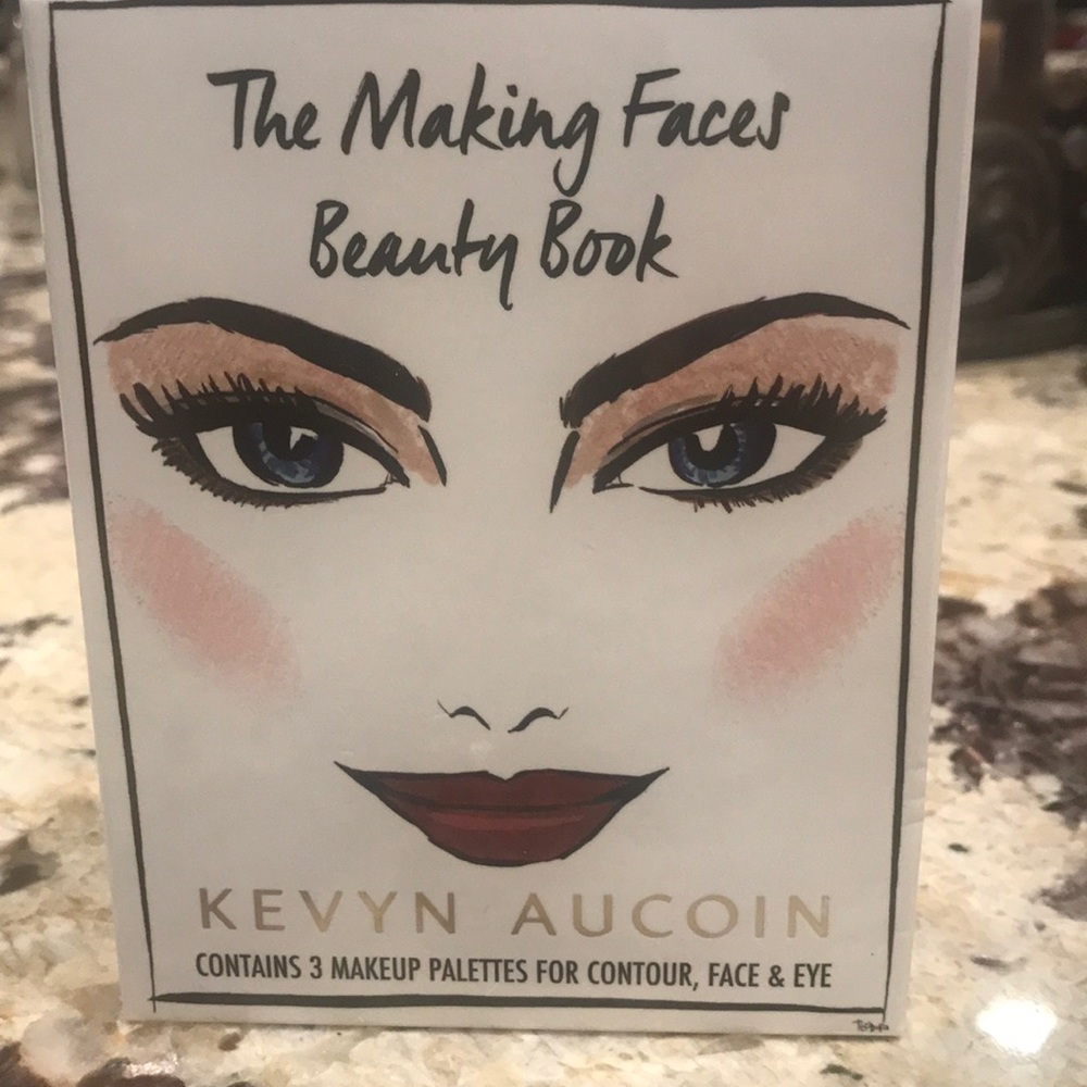 3 makeup palettes for contour,face,eye